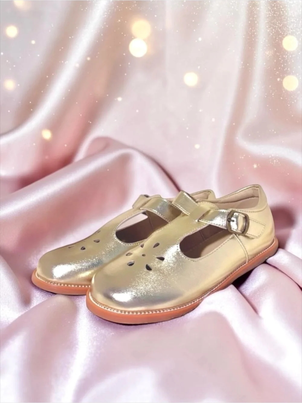 NWOT Felix & Flora Gold T‑Bar Mary Jane Flats ✨ Girls 13 Special Occasion